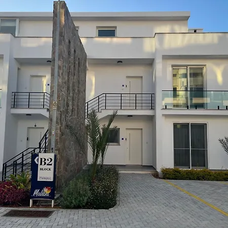 Charming 2-bedroom With Ocean Views In Tatlsu Apartman *