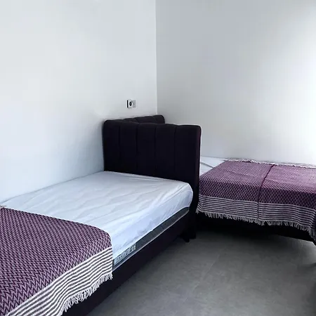 Charming 2-bedroom With Ocean Views In Tatlsu