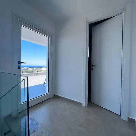 Charming 2-bedroom With Ocean Views In Tatlsu Apartman